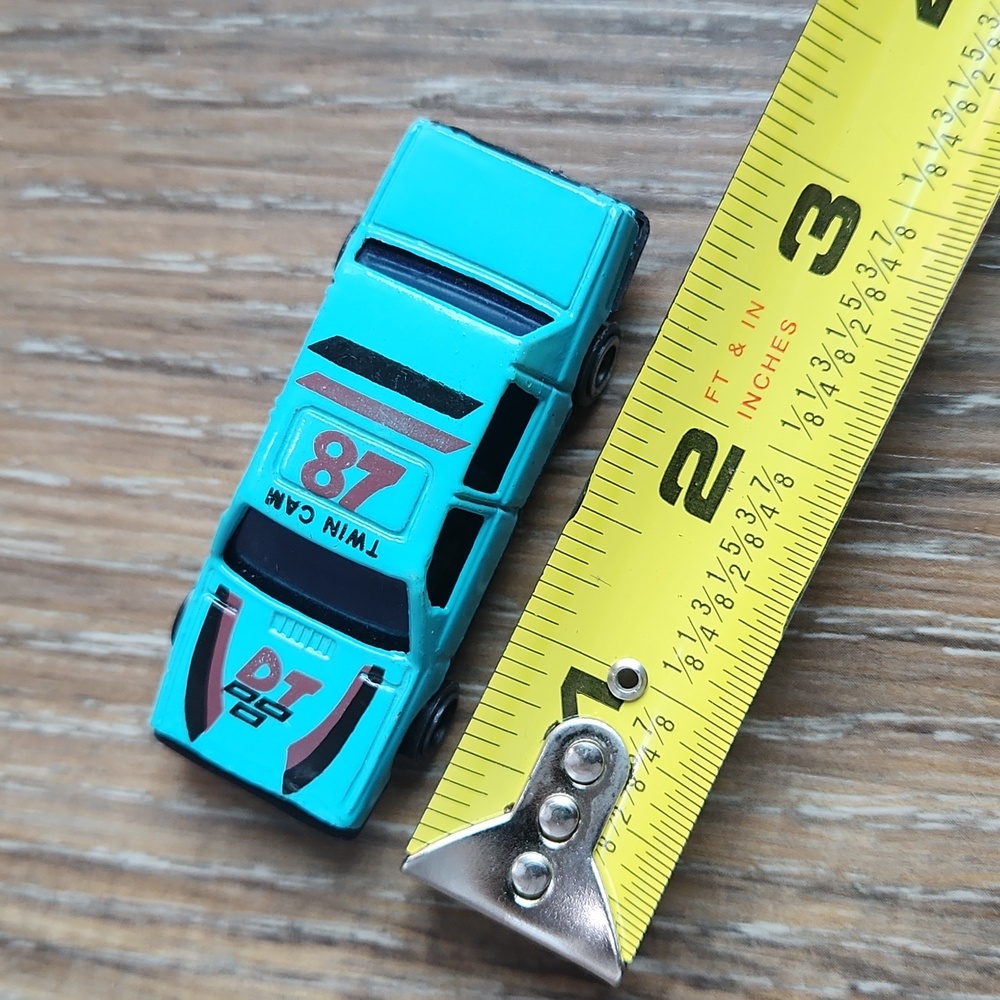 Vintage Die Cast Toy Car DT Twin Cam 87 Turquoise Blue - Picture 8 of 8